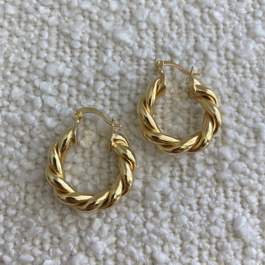 CHUNKY GOLD BRAID HOOP EARRINGS