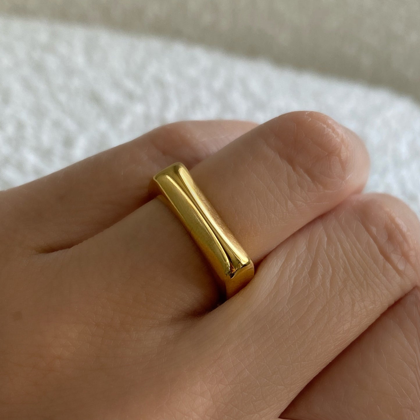 SLEEK GEOMETRIC GOLD STATEMENT RING